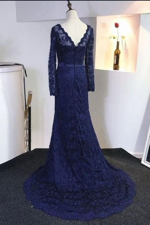 Deep V-neck Long Sleeves Backless Mermaid Lace Floor-length Prom Dress
