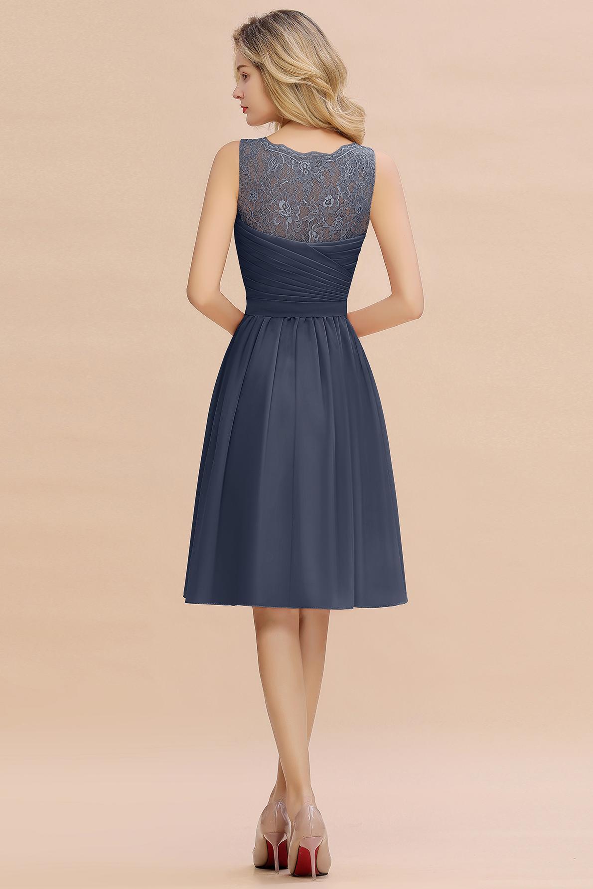 Elegant A-line Chiffon Sleeveless Knee Length Bridesmaid Dress