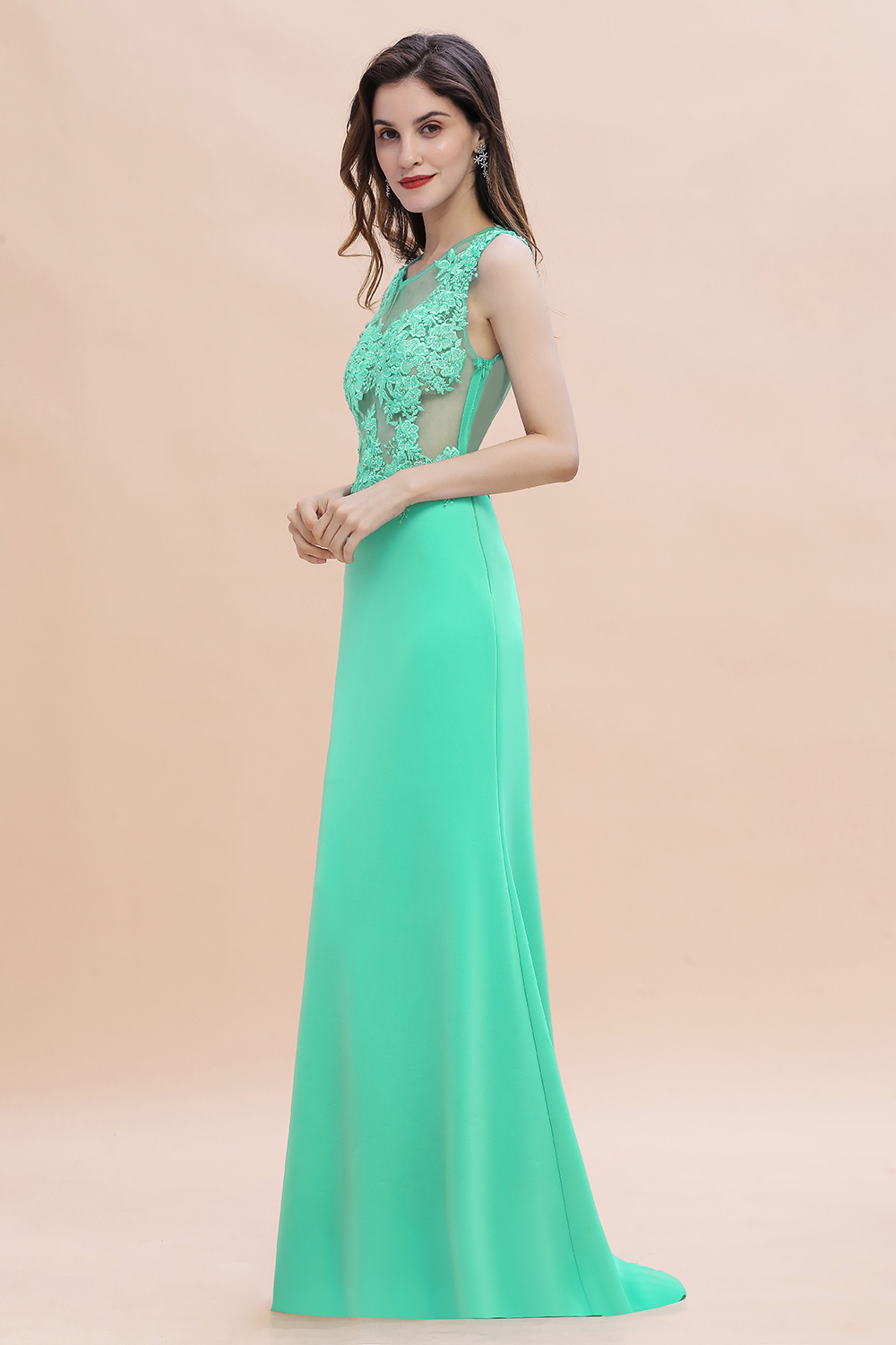 Charming Satin Crew Neck Lace Appliques Mermaid Sleeveless Long Bridesmaid Dress