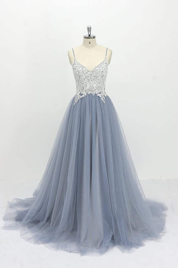 Chic Long A-line Spaghetti Strap Appliques Tulle Open Back Wedding Dress