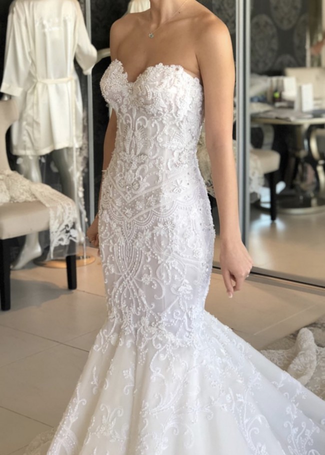 Elegant Long Sweetheart Backless Appliques Lace Floor-length Mermaid Wedding Dress