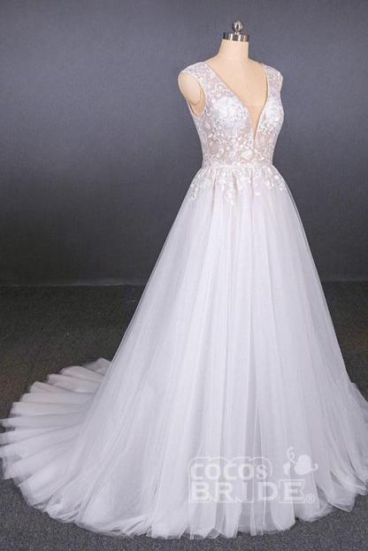 Sexy V Neck Tulle with Lace Appliques A Line Backless Wedding Dress