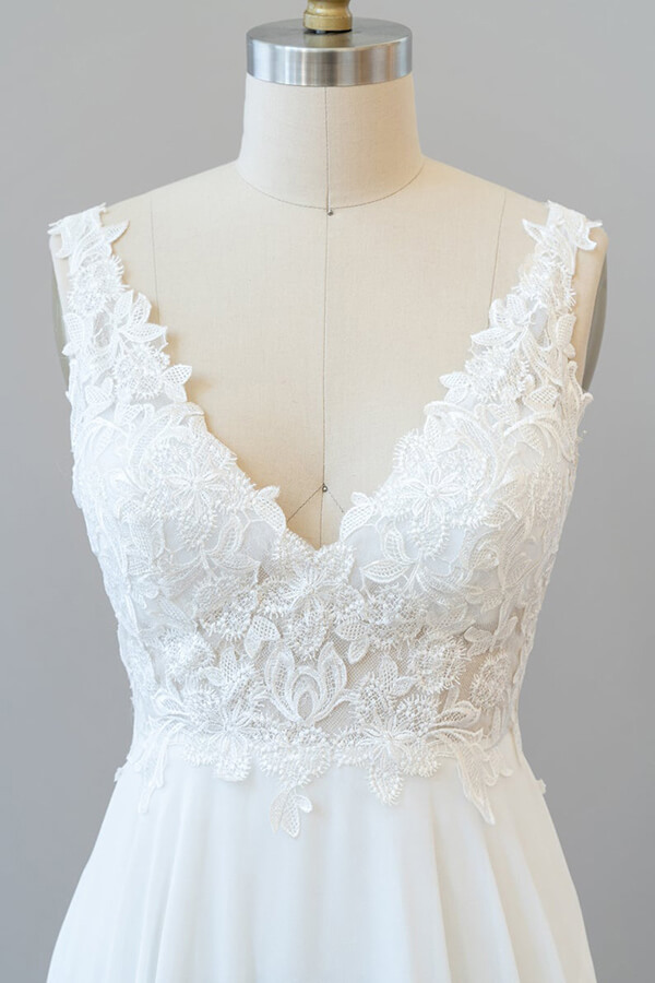 Long V-neck Appliques Lace Chiffon A-line Wedding Dress