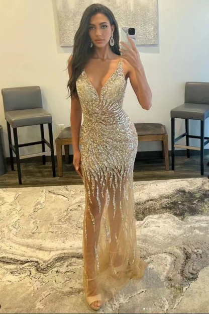 Long Mermaid Tulle Spaghetti Straps V-Ncek Backless Prom Dress