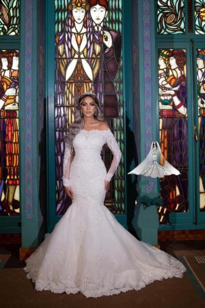 Long Sleeves Mermaid Off the Shoulder Wedding Dresses With Detachable Train
