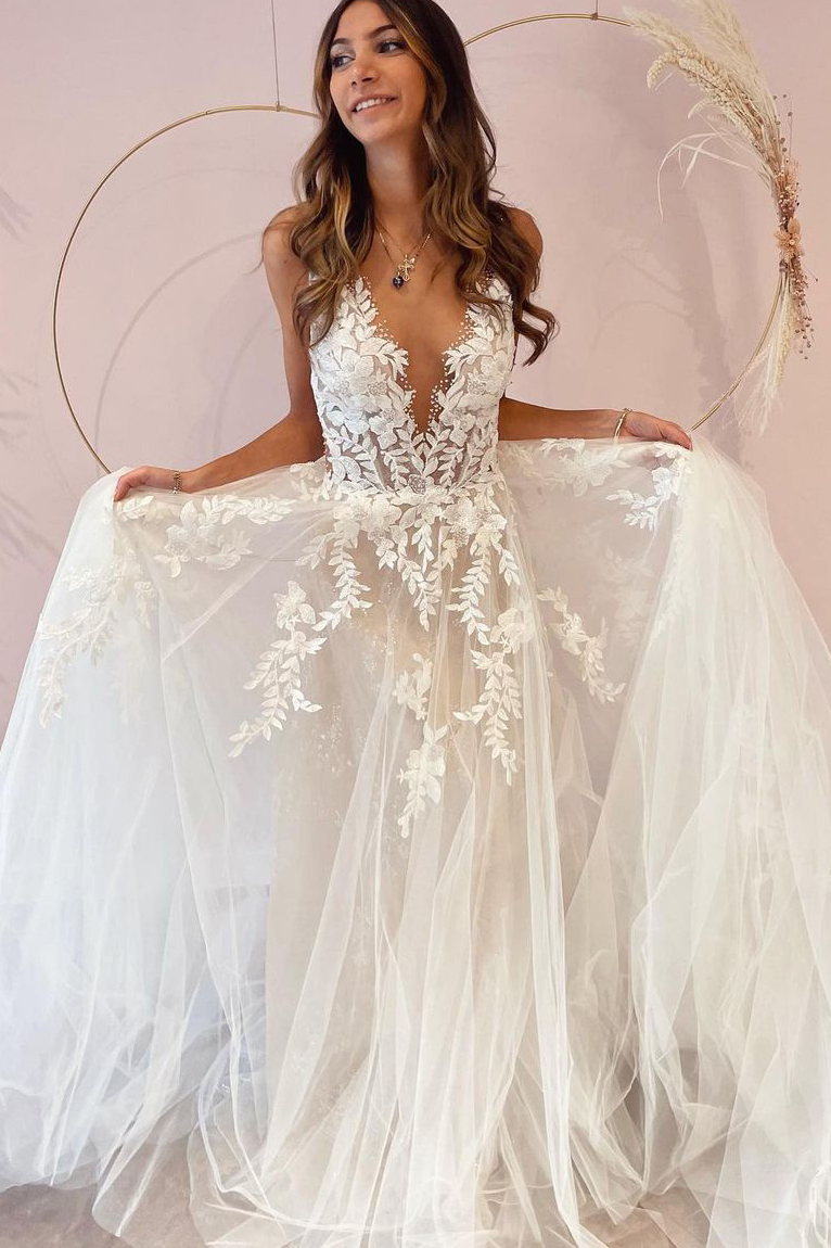 A-Line Deep V-neck Appliques Lace Tulle Backless Floor-length Wedding Dress