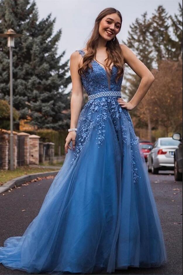 Elegant A-line V-neck Wide Straps Appliques Lace Tulle Ruffles Floor-length Prom Dress