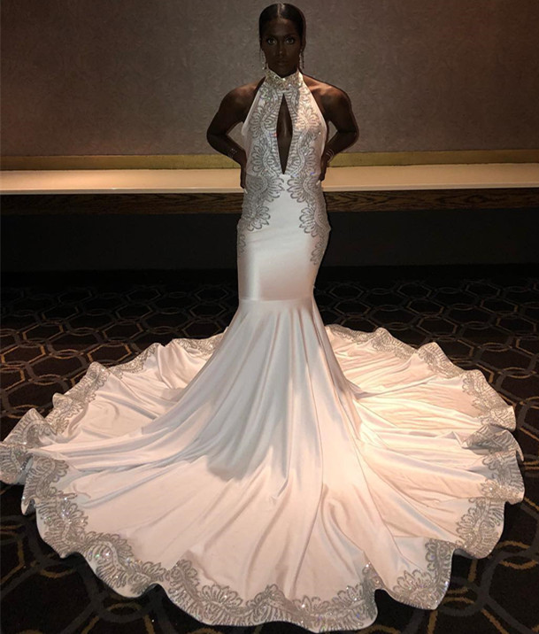 Chic Halter Appliques Mermaid Prom Dress