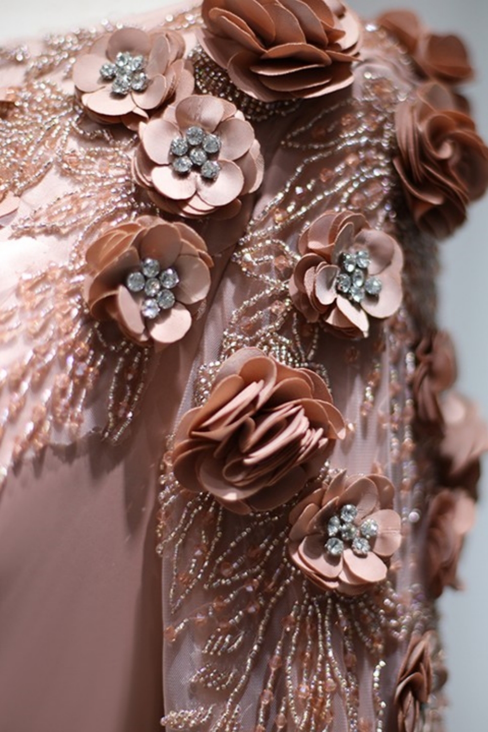 Long Sleeves Mermaid Satin 3D Flower Beadings Formal Prom Dresses with Sweep Train