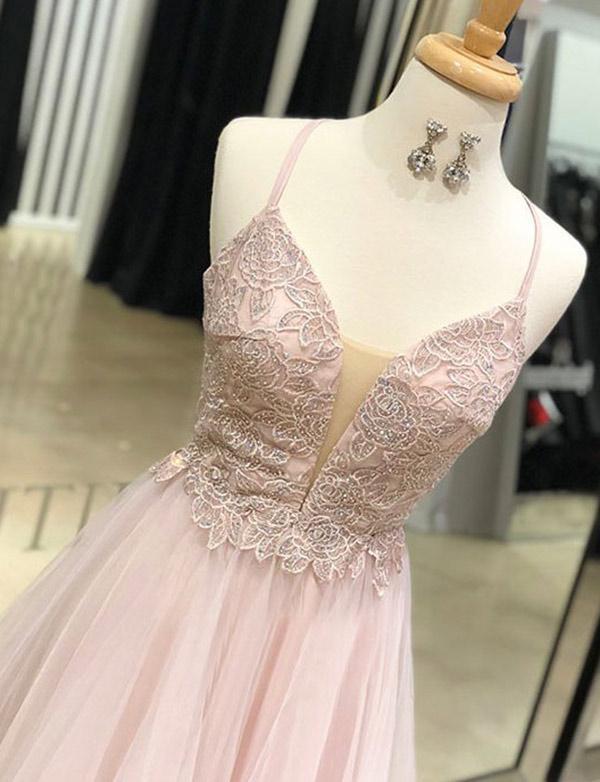 Elegant Floor-Length A-Line Appliques Spaghetti Straps Tulle Prom Dress