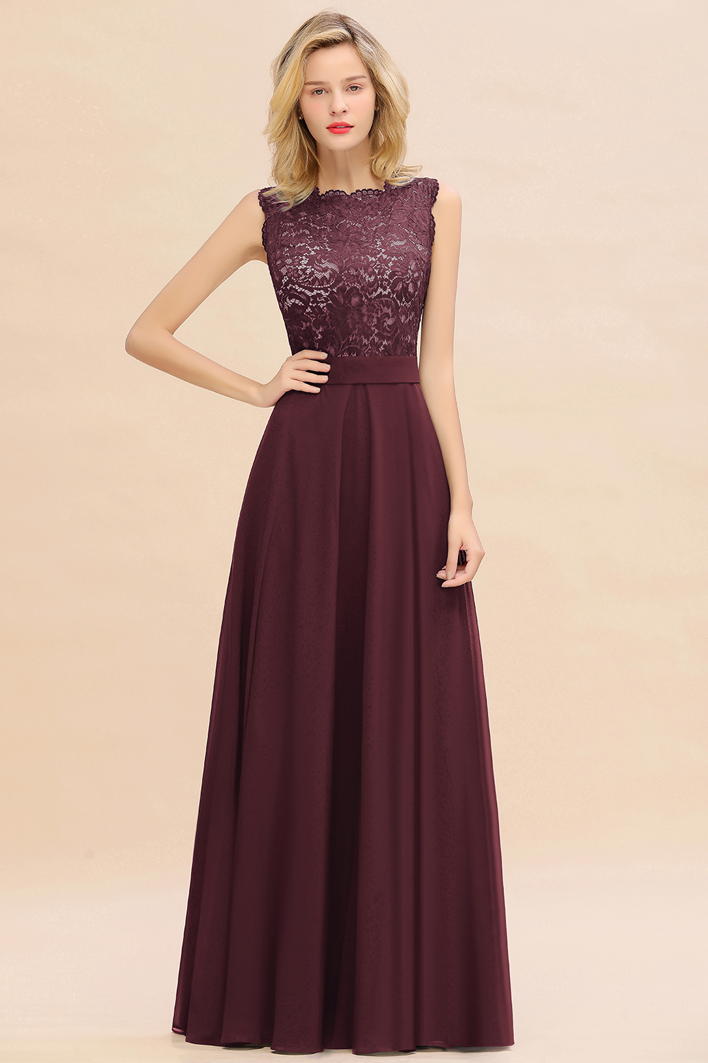 Exquisite Scoop Sleeveless A-line Bridesmaid Dress