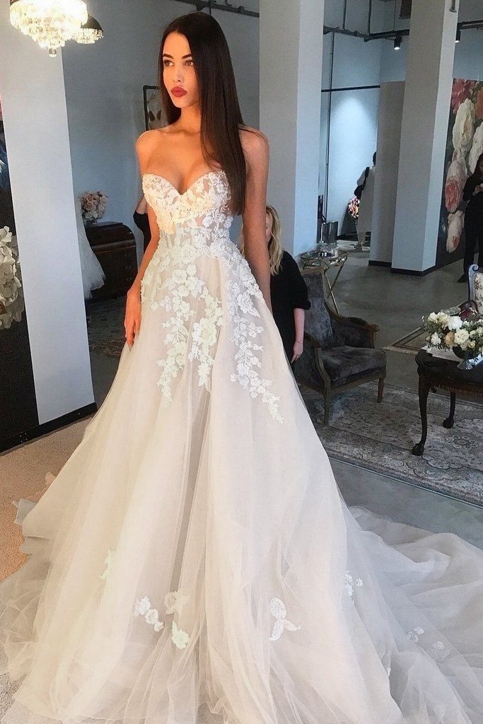 Elegant A Line Sweetheart Tulle Lace Applique Long Wedding Long Dress