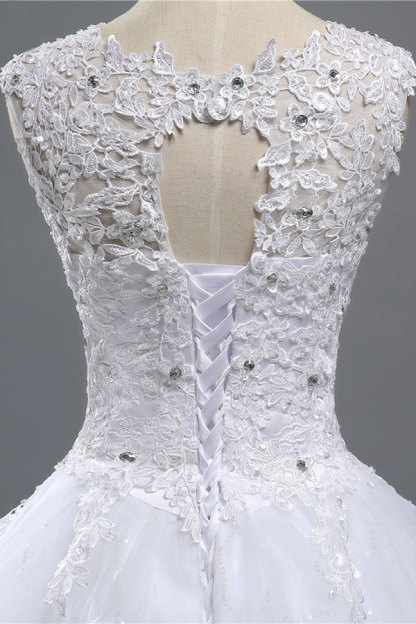 Long Ball Gown Lace-up Appliques Lace Tulle Wedding Dress