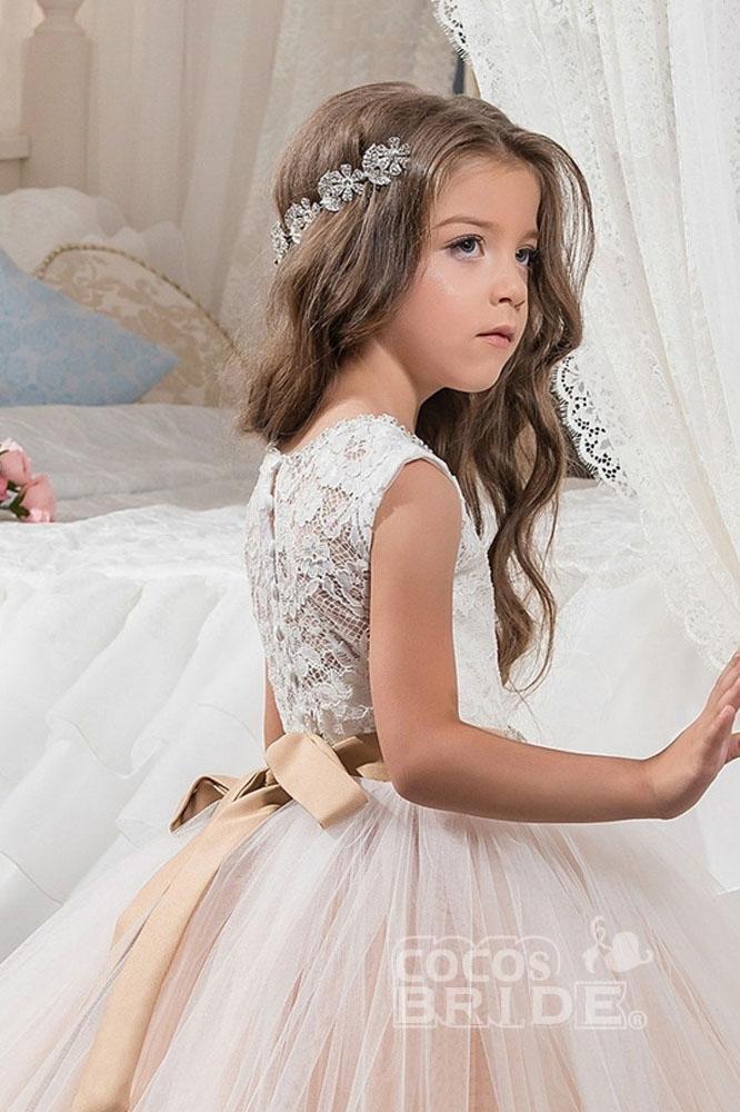 Scoop Neck Sleeveless Ball Gown Flower Girls Dress
