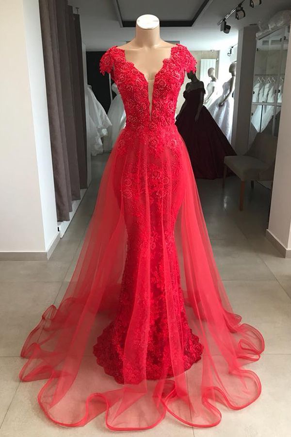 Long V-neck Lace Mermaid Floor-length Prom Dress With Tulle