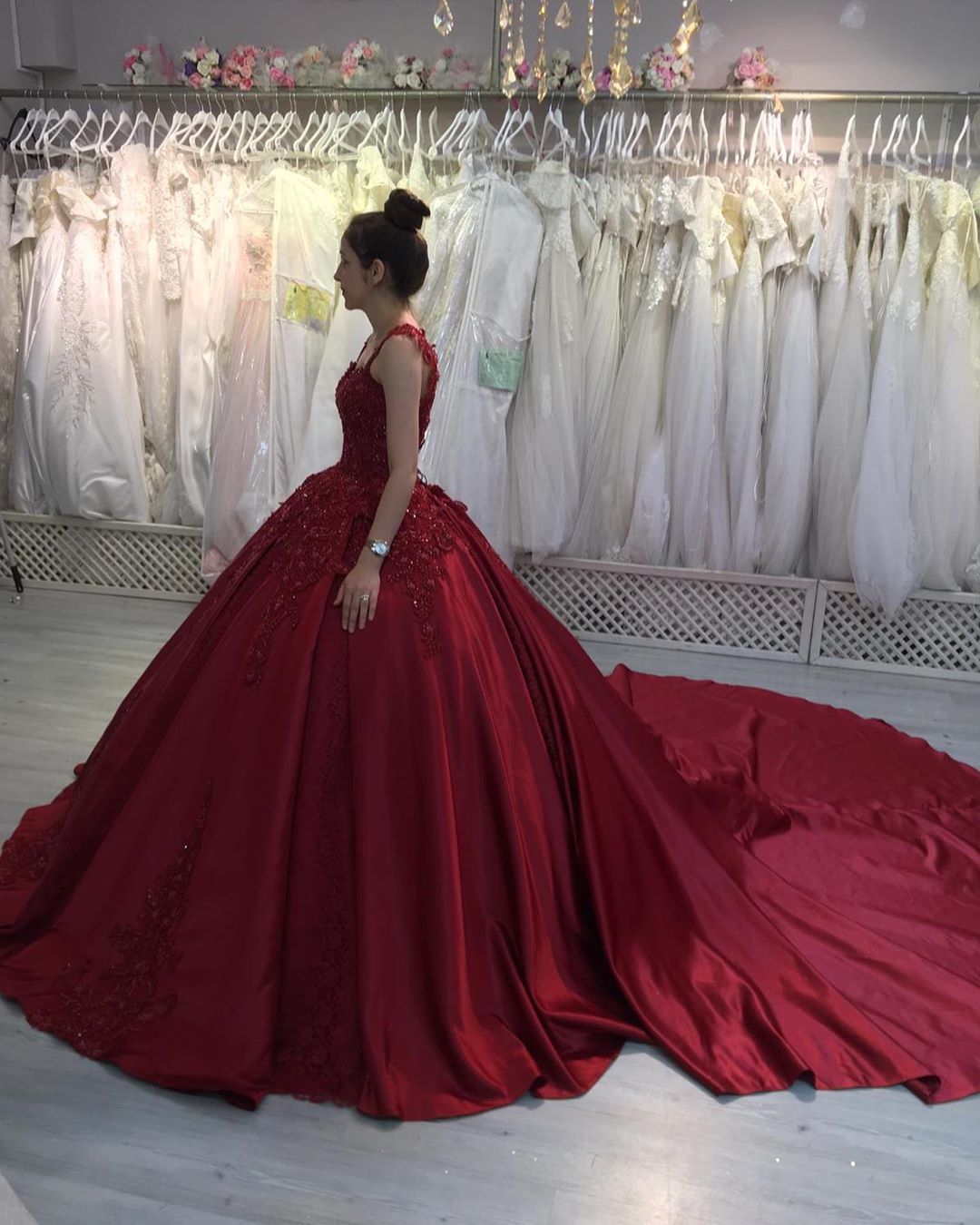 Long Ball Gown Sweetheart Spaghetti Straps Appliques Lace Satin Prom Dress