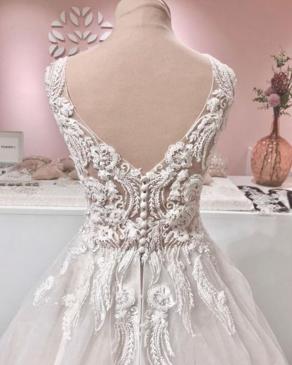 Vintage A-line Deep V-neck Appliques Lace Backless Tulle Ruffles Long Wedding Dress