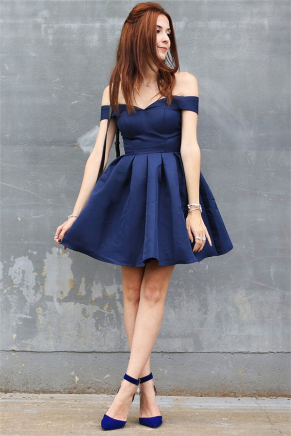 Chic Short A-line Off-the-shoulder Prom Dresses
