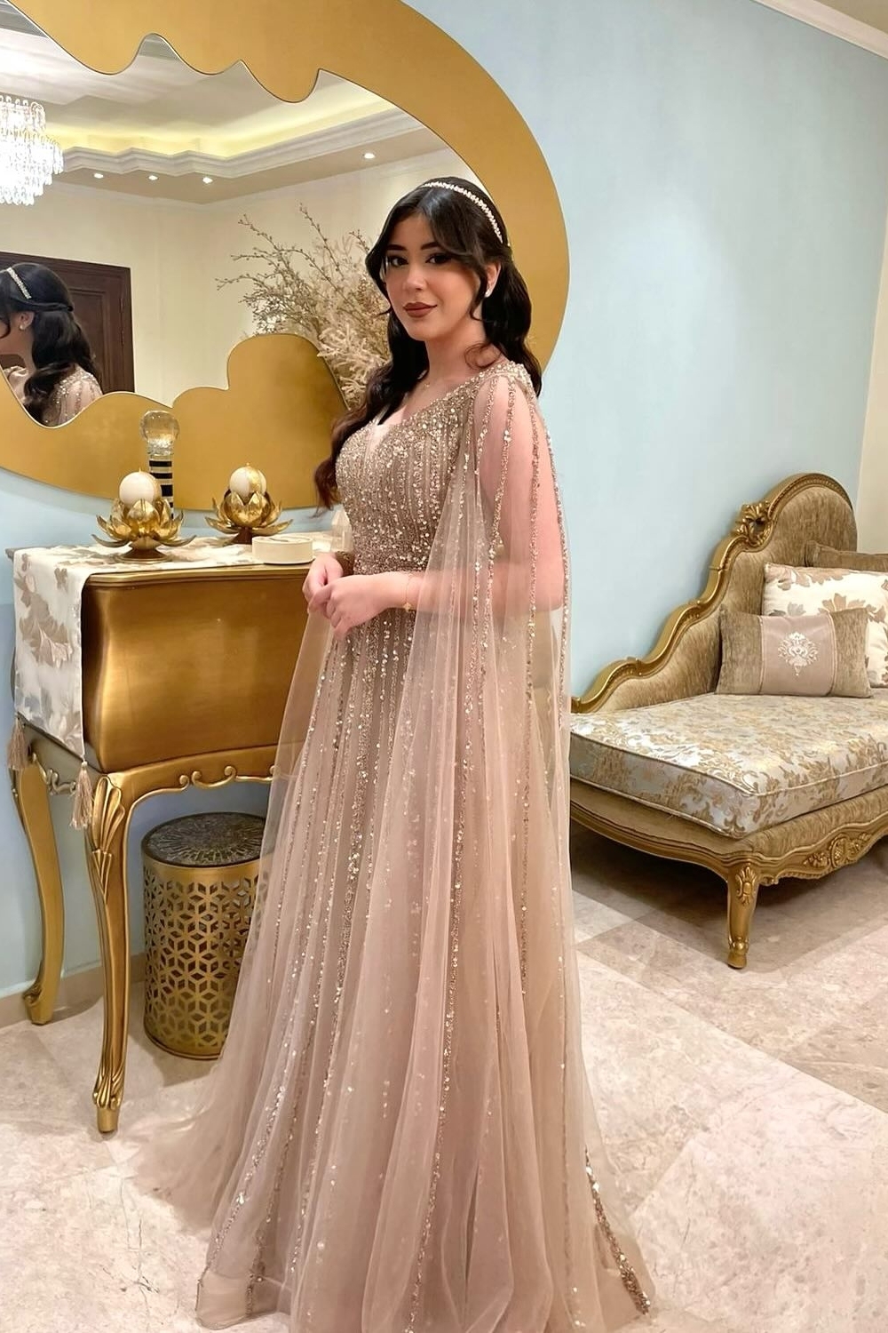 Champagne V-Neck Long Sleeve A-Line Sequined Tulle Prom Dress