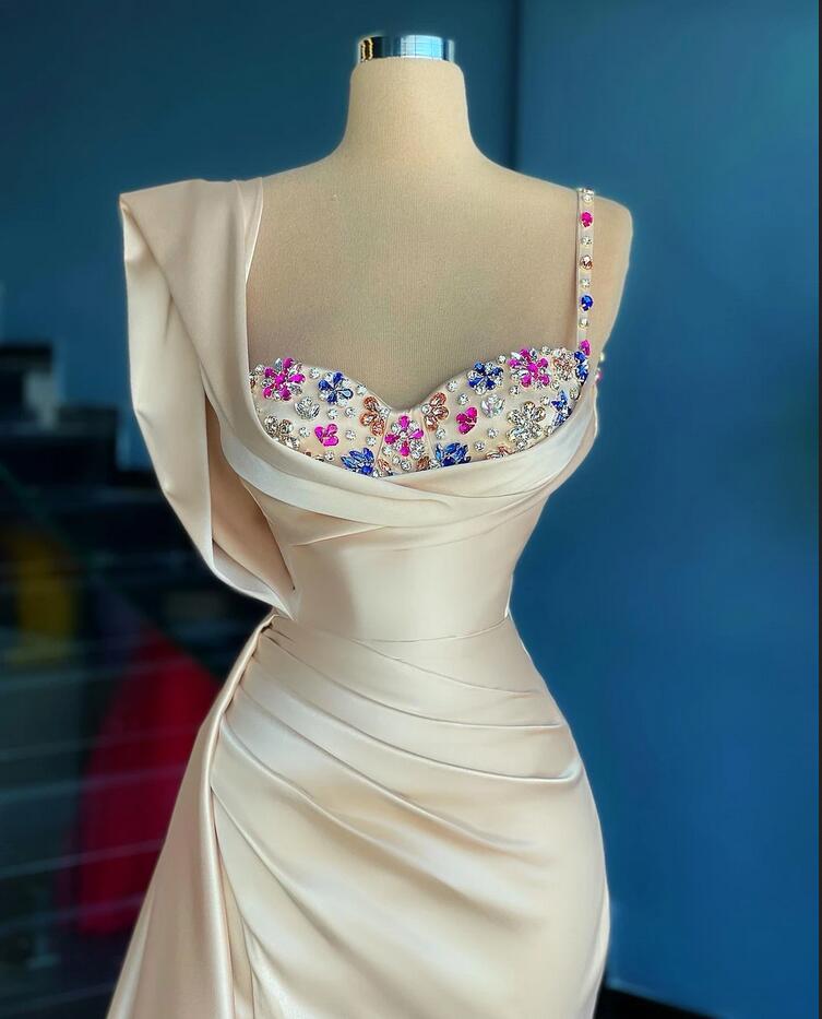 Simple Sweetheart Spaghetti Straps Beading Floor-length Ruffles Mermaid Prom Dress