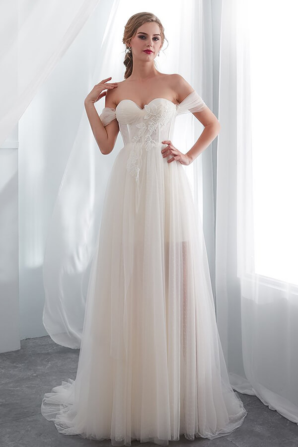 Sweetheart Lace-up Tulle A-line Wedding Dress