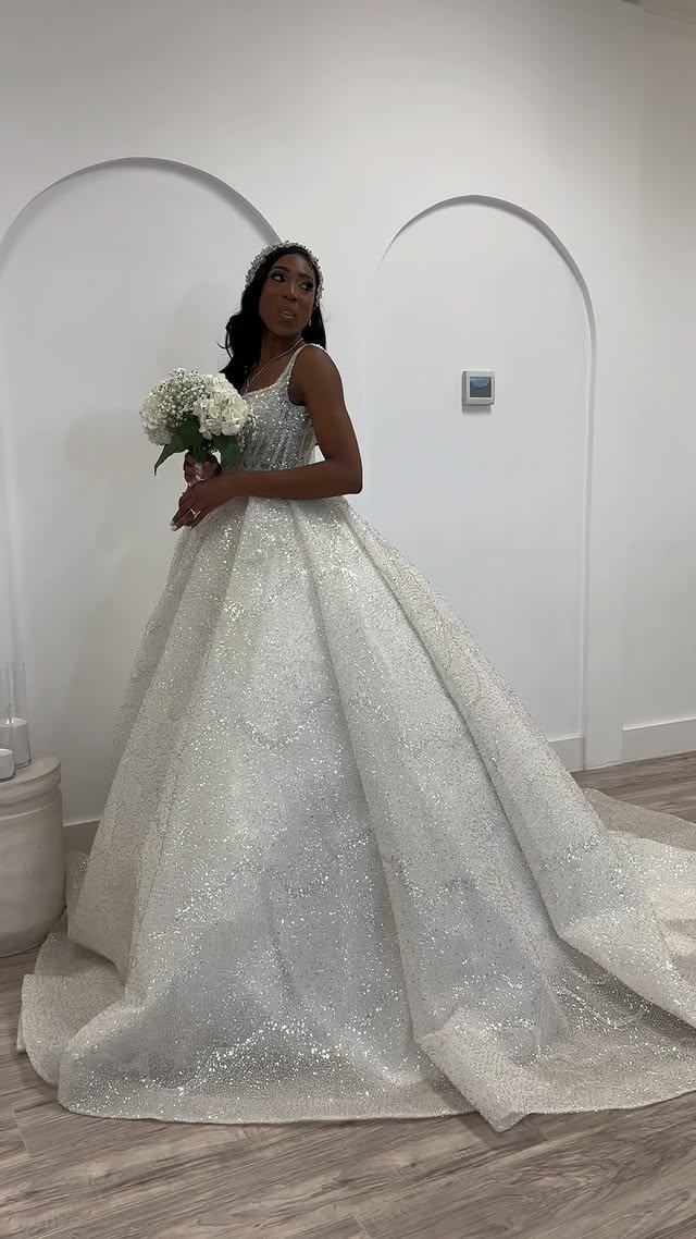 Spaghetti Straps Sequined Ball Gown Wedding Dresses