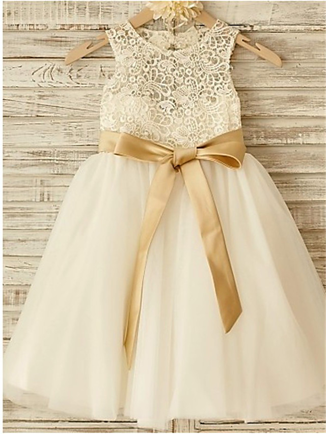 A-Line Jewel Neck Knee Length Lace / Tulle Junior Bridesmaid Dress With Lace / Sash / Ribbon / Bow(S) / First Communion