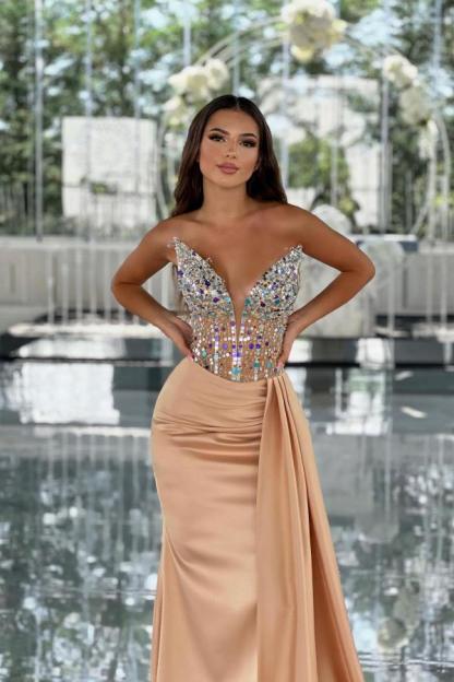Long Mermaid V-neck Sleeveless Satin Formal Prom Dresses with Sweep Train