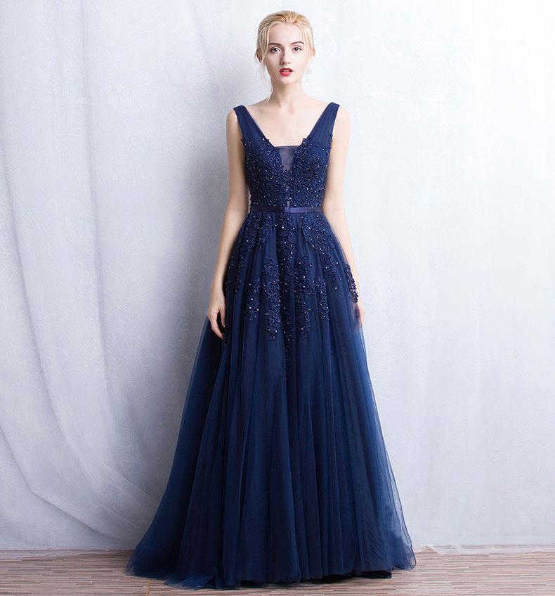 Fabulous V-neck Tulle A-line Evening Dress