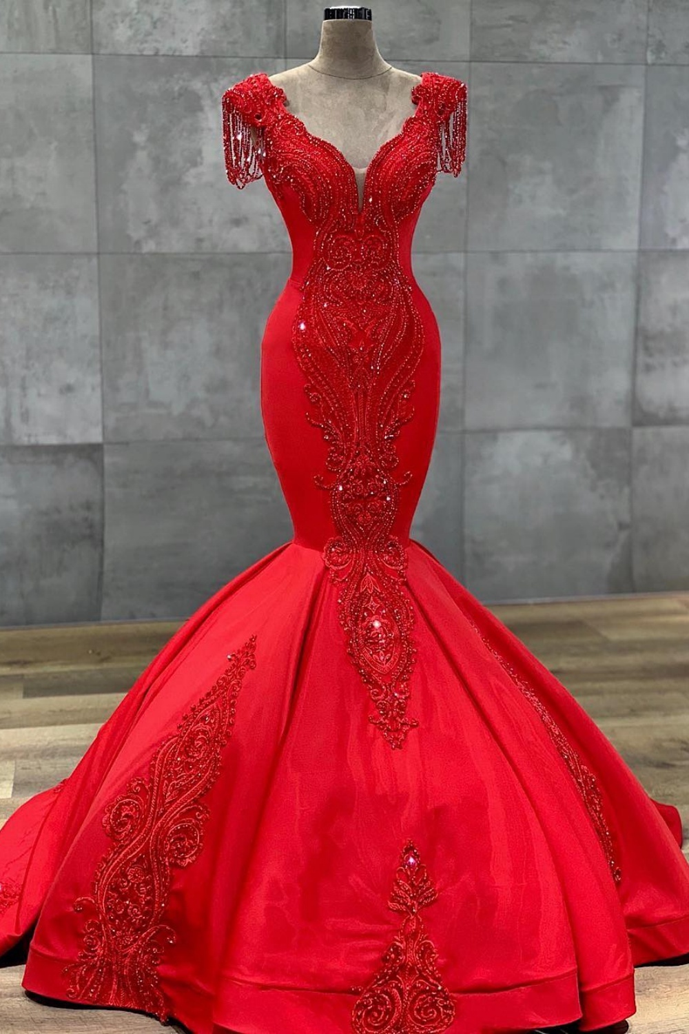 Red Long Tassel Short Sleeve Sequins Mermaid Prom Dresses