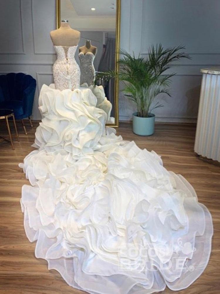 Elegant Long Sweetheart Lace Up Beads Mermaid Wedding Dresses