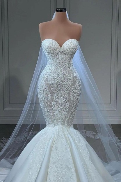Gorgeous Long Memraid Sweetheart Satin Lace Wedding Dresses with Appliques Beads