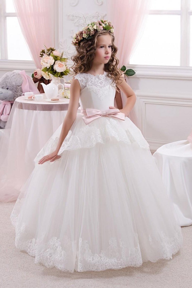 White Scoop Neck Sleeveless Ball Gown Flower Girl Dress
