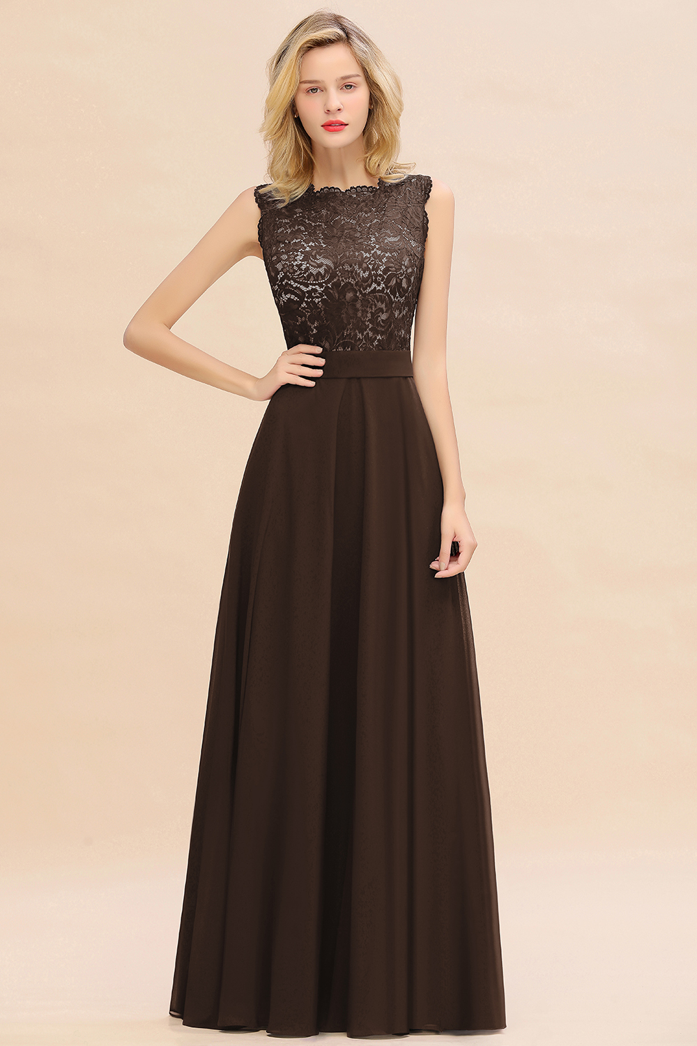 Exquisite Scoop Sleeveless A-line Bridesmaid Dress