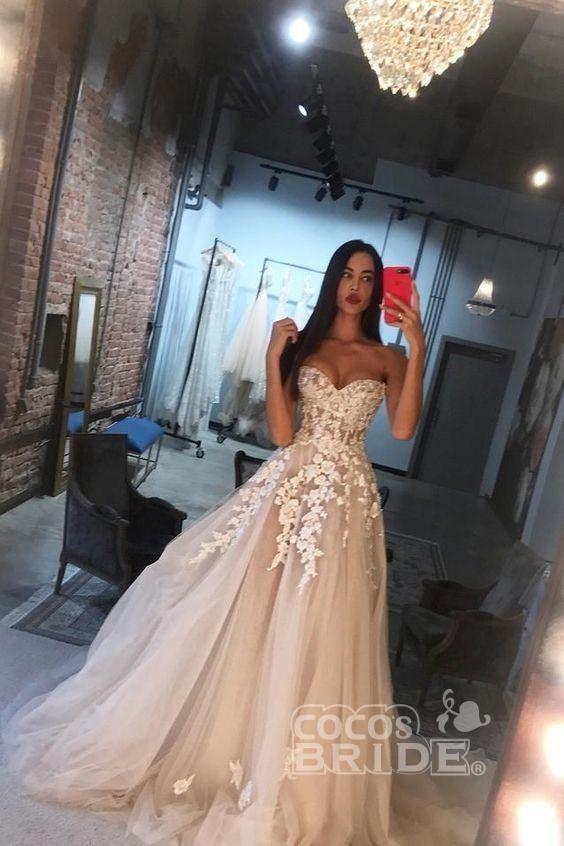 Elegant A Line Sweetheart Tulle Lace Applique Long Wedding Long Dress
