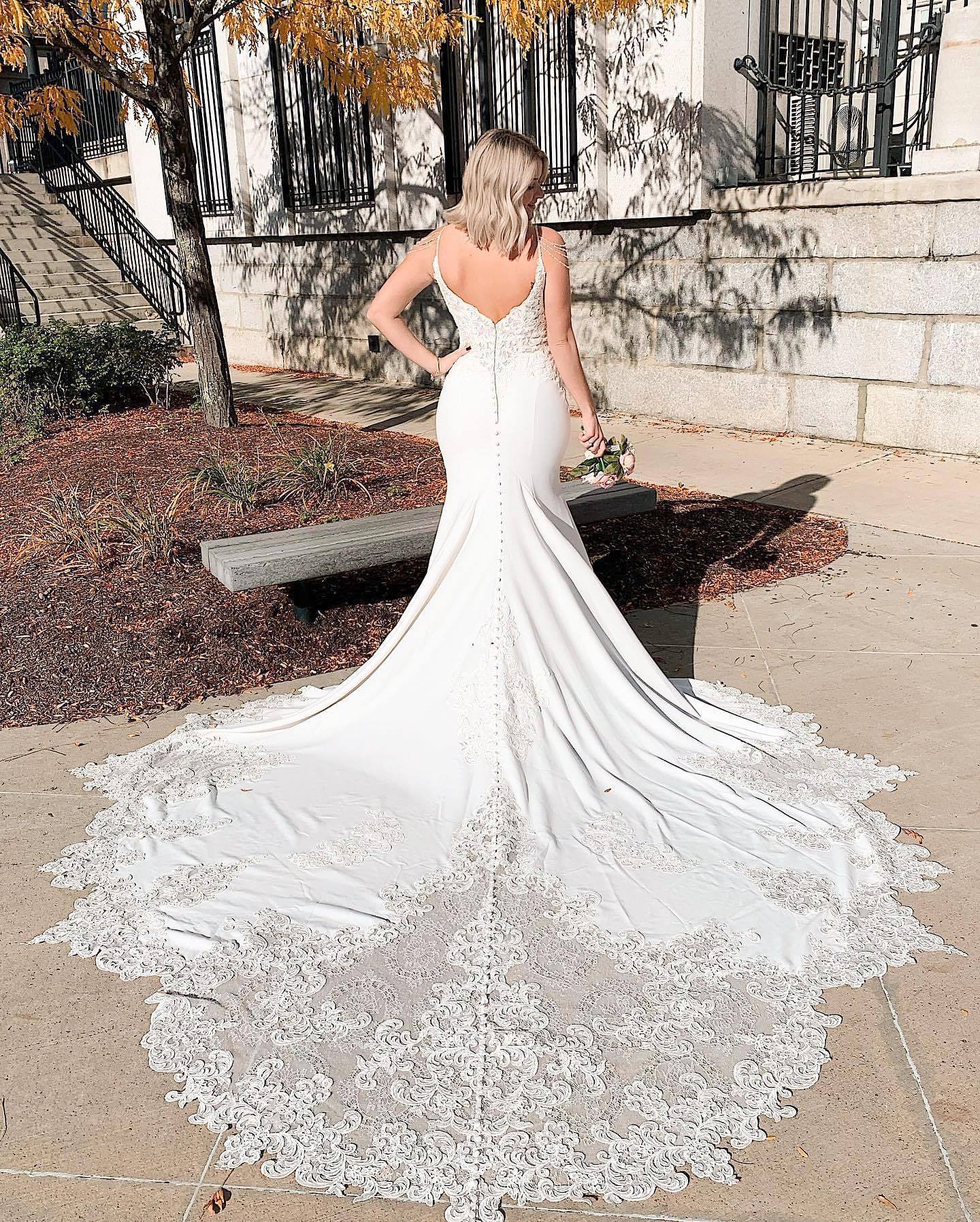 Plus Size Long V-neck Spaghetti Straps Appliques Lace Backless Mermaid Wedding Dress