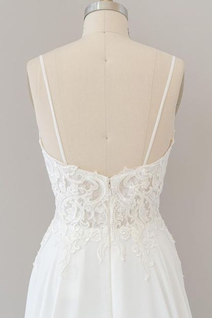 Long A-line Spaghetti Strap Appliques Chiffon Backless Wedding Dress
