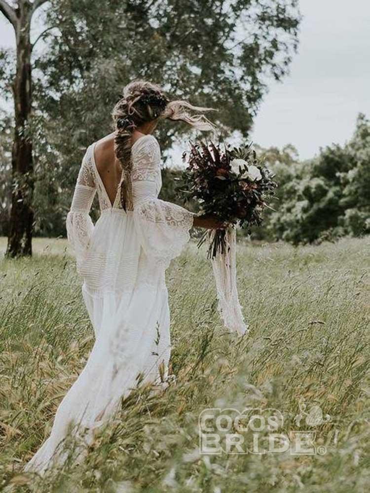 Elegant Long Sleeves A-line V-Neck Tulle Wedding Dresses