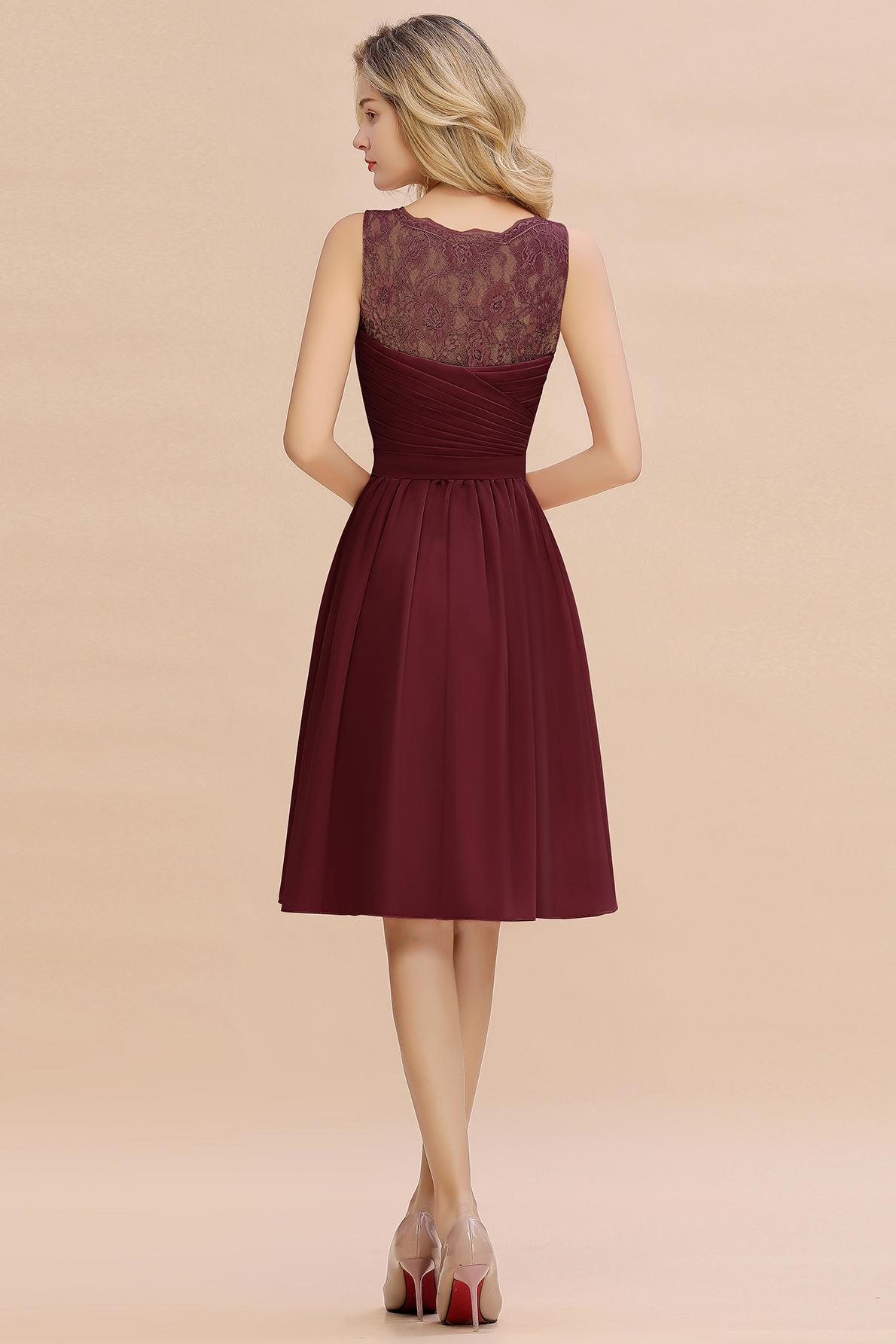 Elegant A-line Chiffon Sleeveless Knee Length Bridesmaid Dress