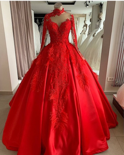 Red Sweetheart Long Sleeve Appliques Lace Ball Gown Prom Dresses