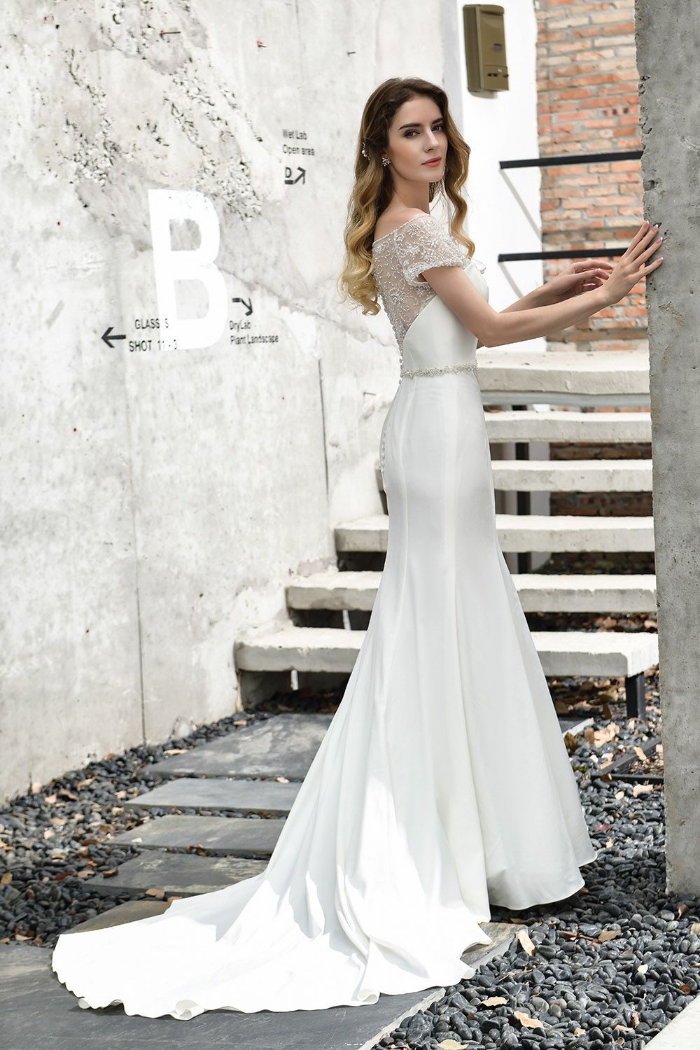 Long Mermaid Satin Belt Lace White Dresses with Short Sleeves