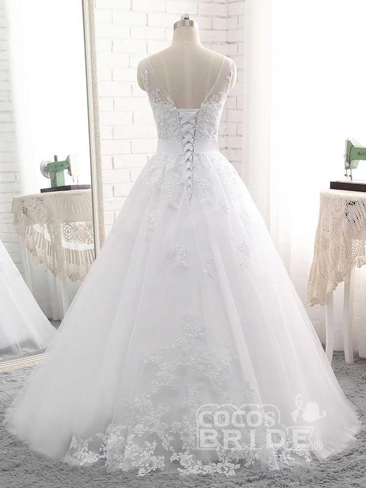 Elegant Long Tulle Lace-Up Ball Gown Wedding Dresses