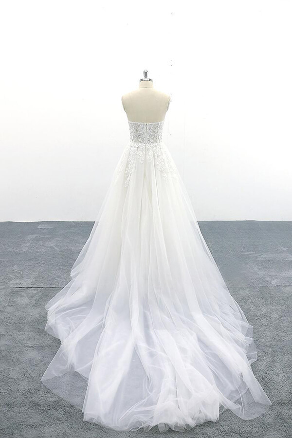 Long Appliques Lace Strapless Tulle A-line Wedding Dress