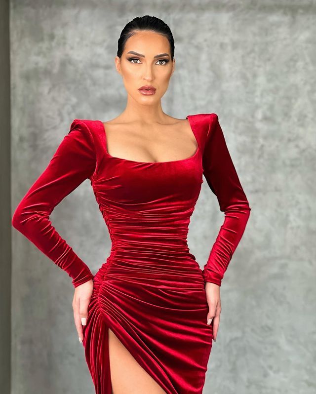 Burgundy Long Sleeves Mermaid Square Neck Velvet Prom Dresses with High Split