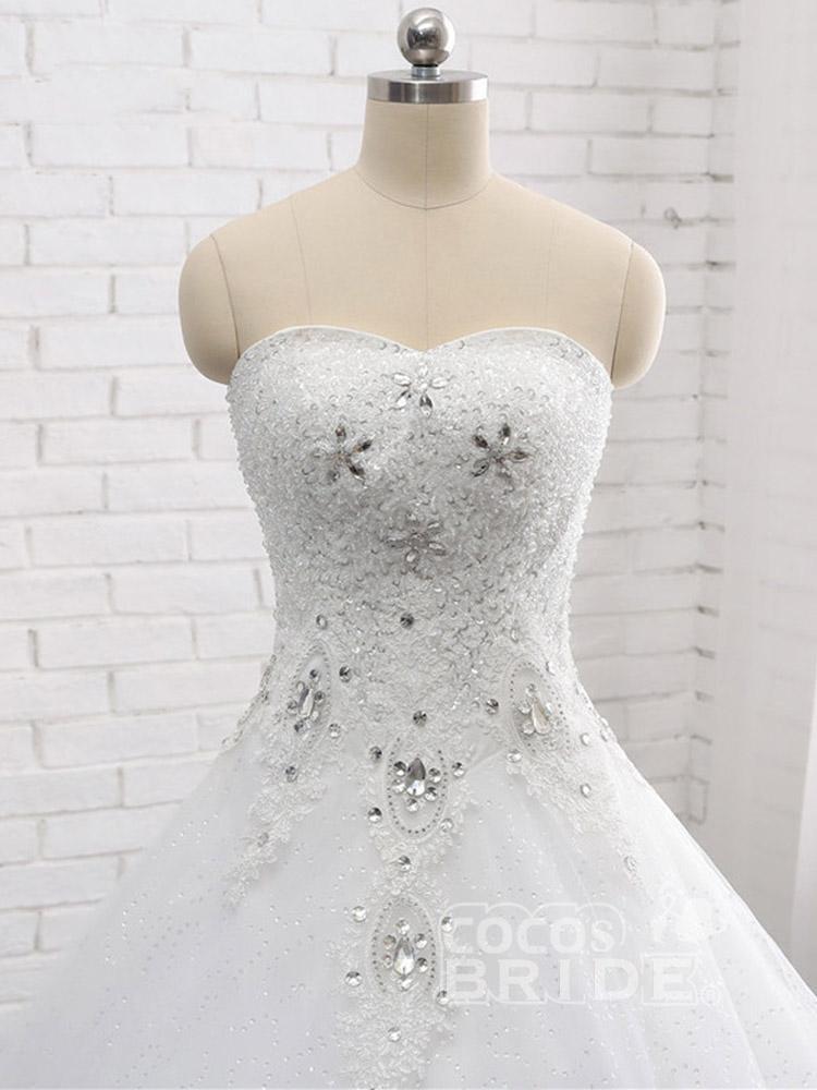 Gorgeous Long Tulle Sweetheart Appliques Ball Gown Wedding Dresses