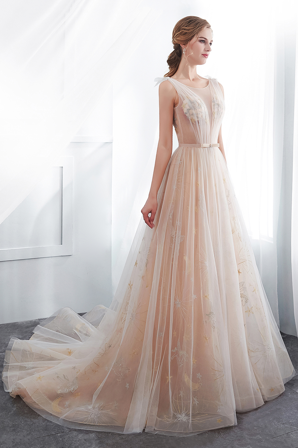 Champangne A-line Sleeveless Long Tulle Appliques Evening Dresses with Sash