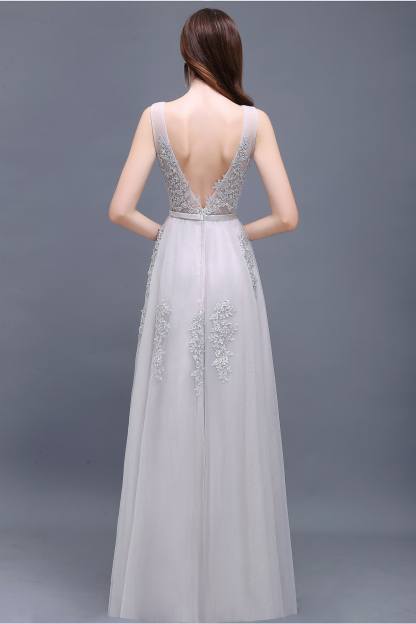 Fabulous V-neck Tulle A-line Evening Dress