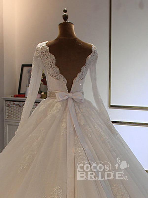 Luxury Long Tulle Lace Bowknot Ball Gown Wedding Dresses with Long Sleeves