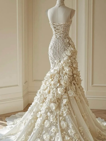 Cocosbride Elegant Strapless Sweetheart Mermaid Wedding Dress with Flowers Back View