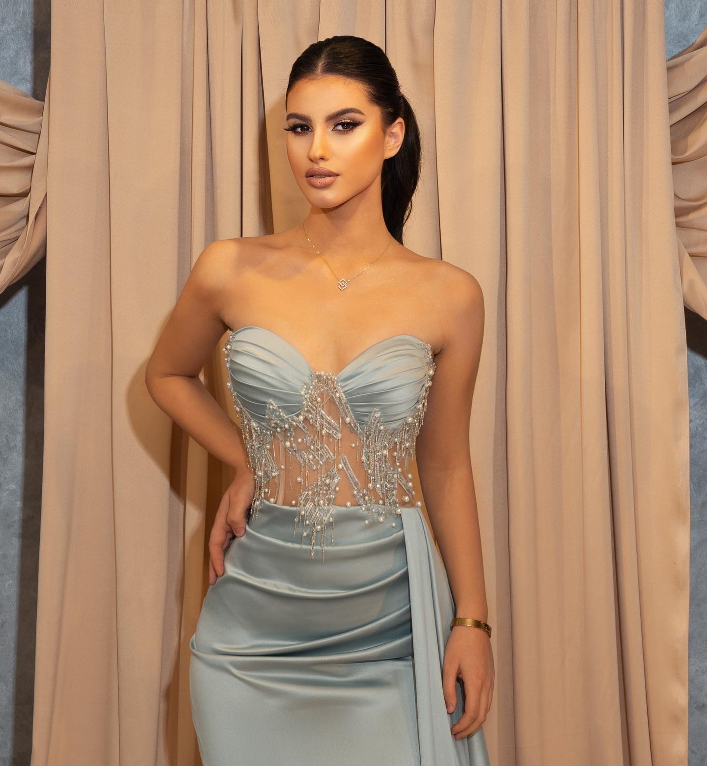 Long Mermaid Sweetheart Satin Front Slit Prom Dress with Half Shawl